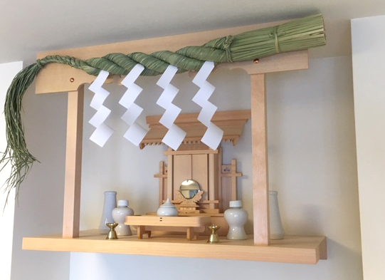 神棚（棚板）の大きさと選び方 | 神棚 神具の専門店 みす平總卸店 上野